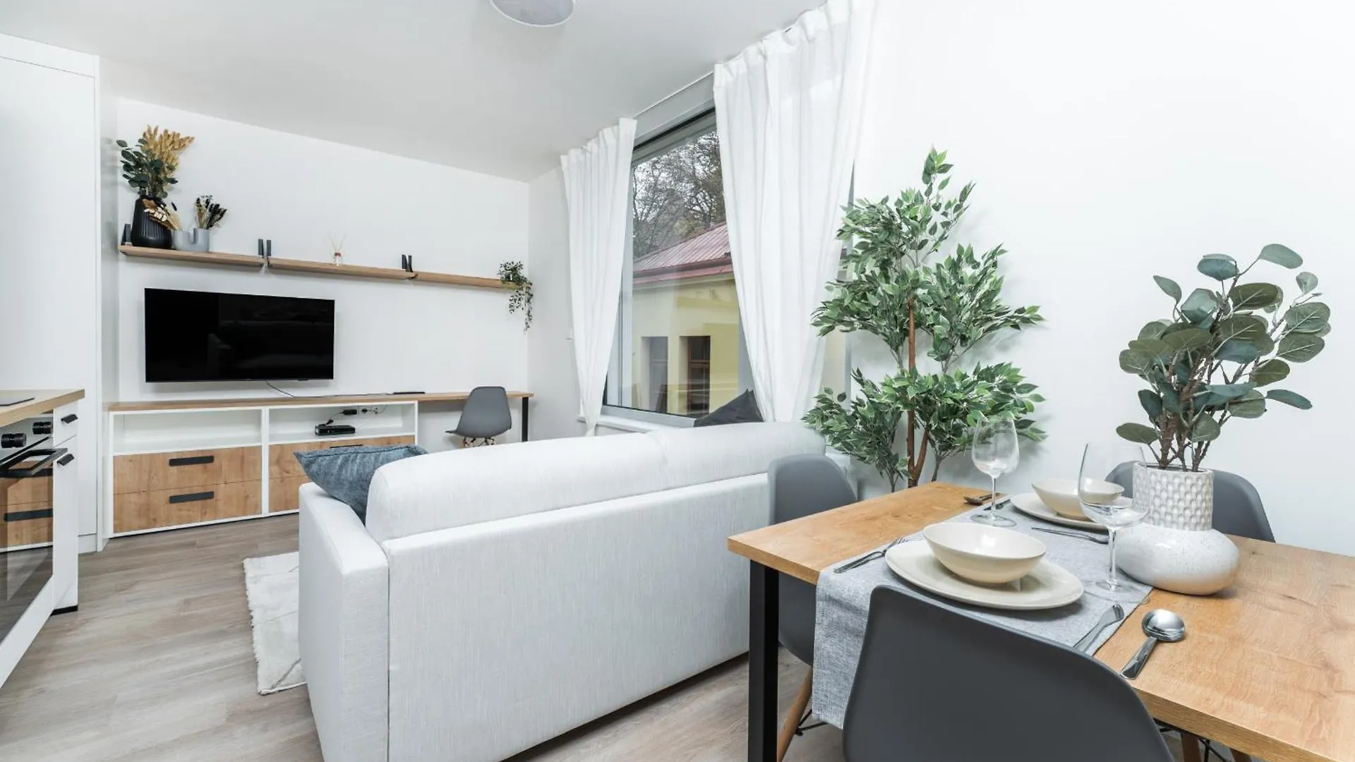Mymozart Apartments Prague By Rentero Property