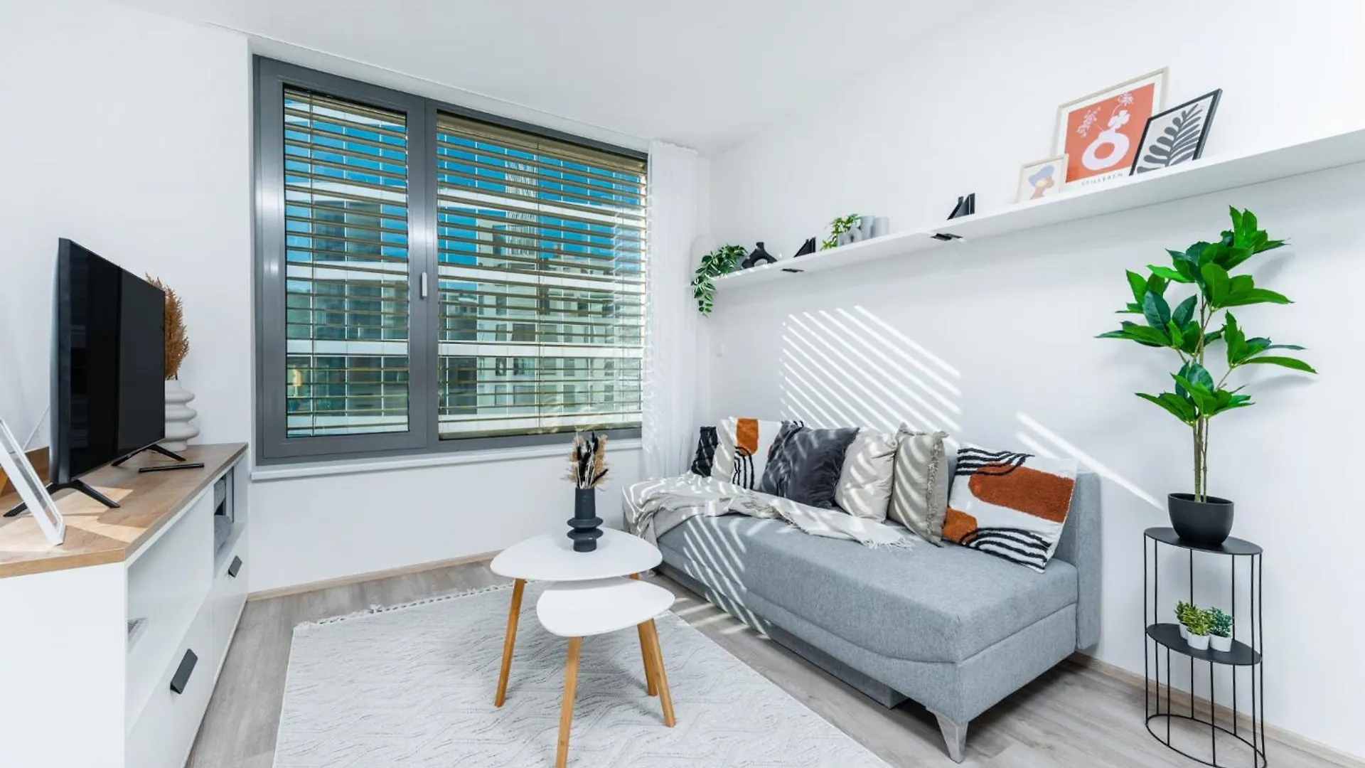 Mymozart Apartments Prague By Rentero Property